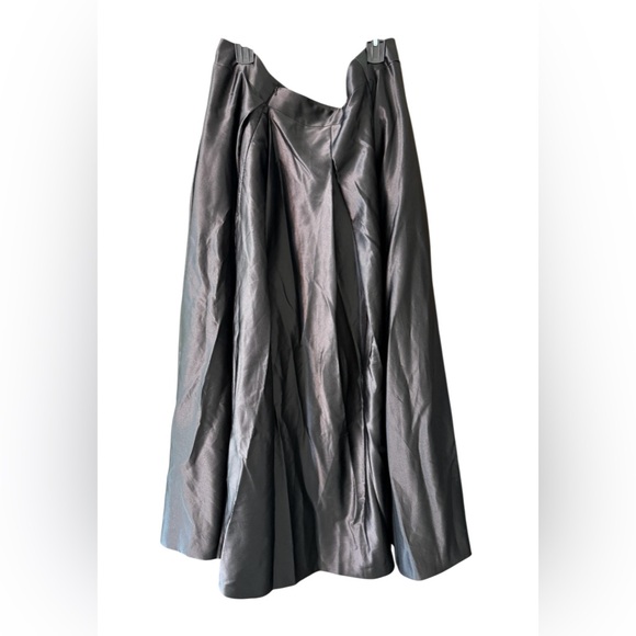 None Dresses & Skirts - Elegant Black SatinBall Skirt 22/24 plus size